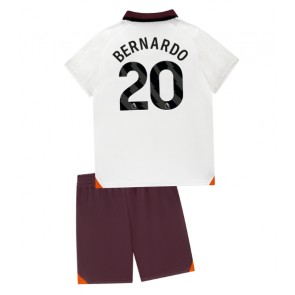 Lacne Dětský Futbalové dres Manchester City Bernardo Silva #20 2023-24 Krátky Rukáv - Preč (+ trenírky)